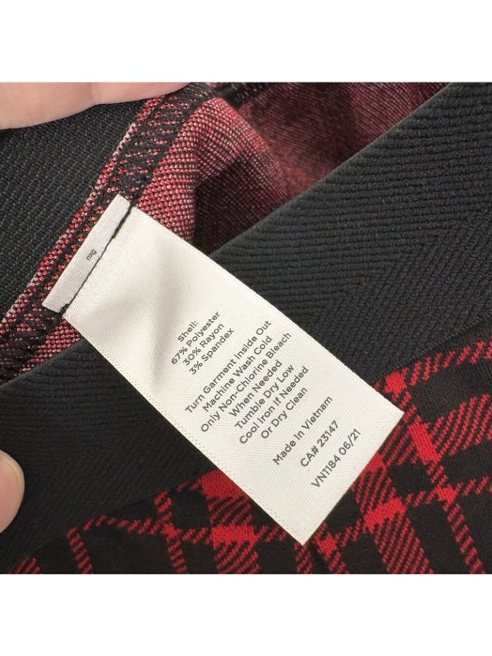 Talbots Women 12P Red Black Tree Trim Plaid Elastic Waist Pull-on Soho Leggings - Picture 10 of 10